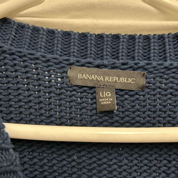 Navy Knit Banana Republic Sweater With Pink Stripes - Picture 3 of 5